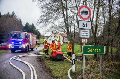 Kaisersbach: Wohnhaus niedergebrannt - Besitzer hat vermutlich vergessen Kamin auszumachen